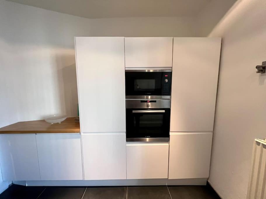 Bellevue - Grand Appartement Pour 5 Sur Les Quais De La Meuse Liège Exterior foto